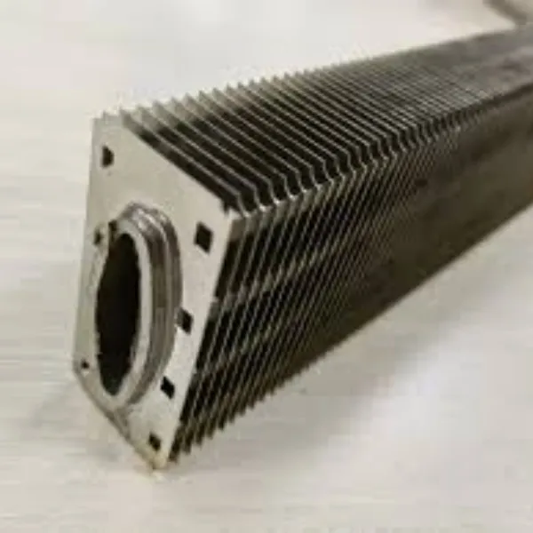 Eliptiska caurule ar taisnstūrveida spuru cauruli| Ovāla caurule ar spuru