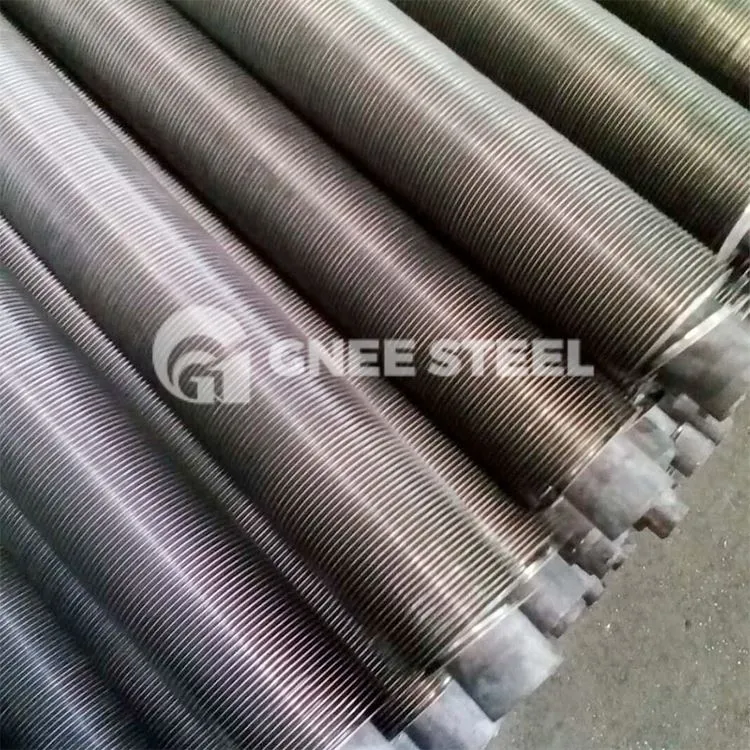 L tipa caurule ar spuru siltummainim